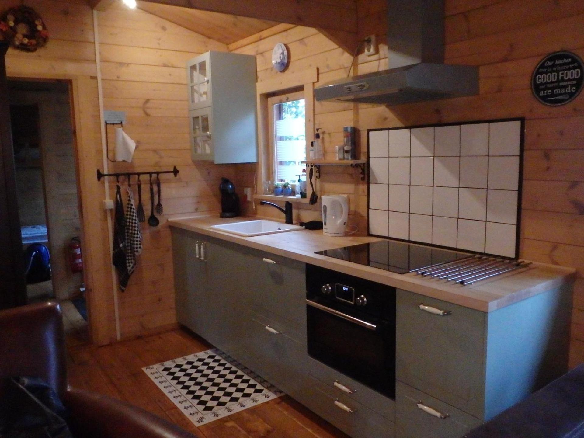 Huis H8 เอเปอ ภายนอก รูปภาพ